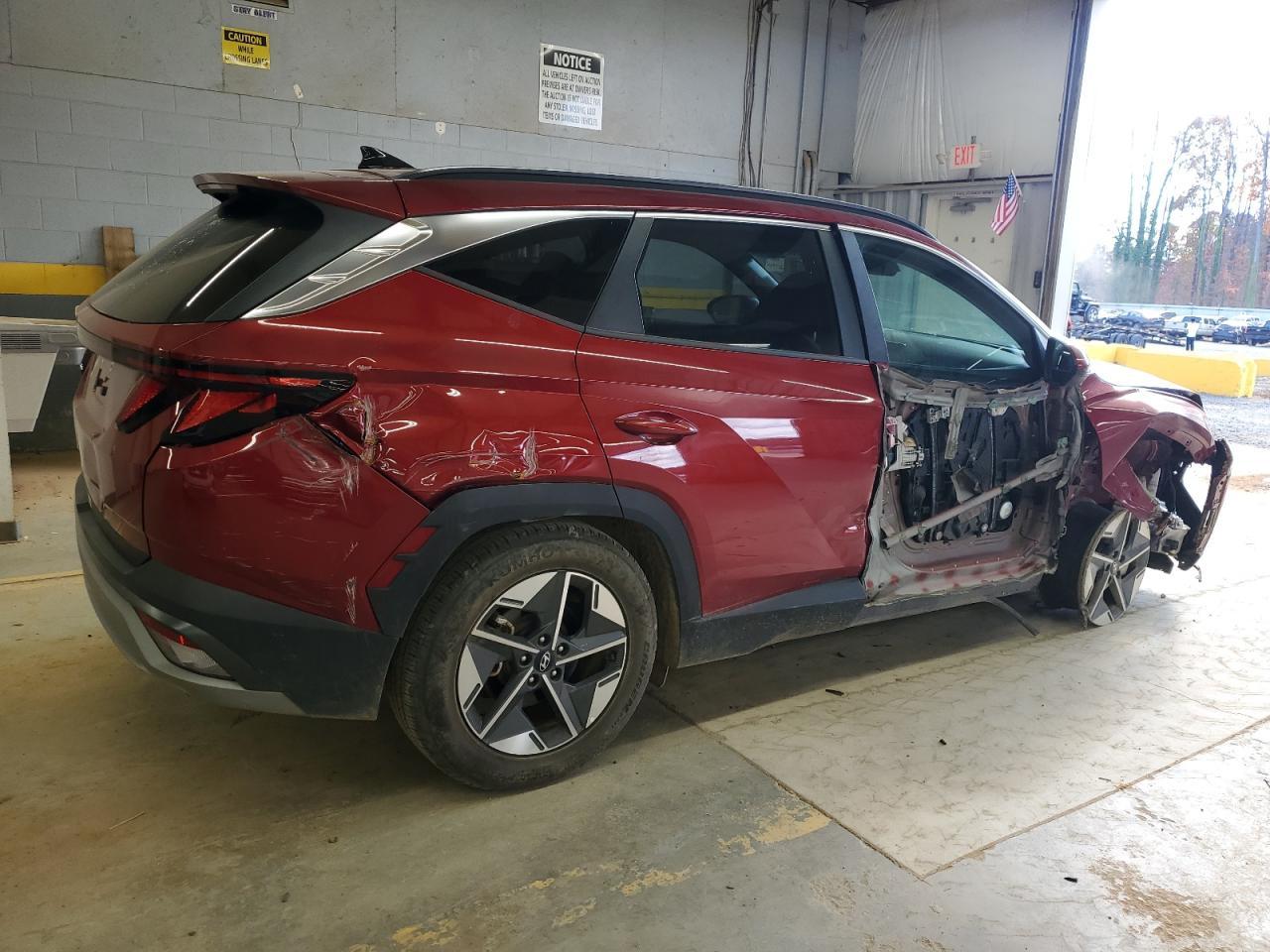 2025 Hyundai Tucson Sel - Image 3