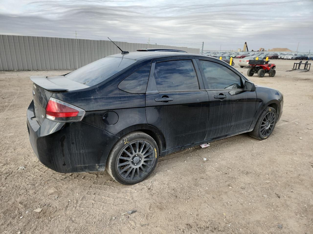 2010 Ford Focus - Фото 3