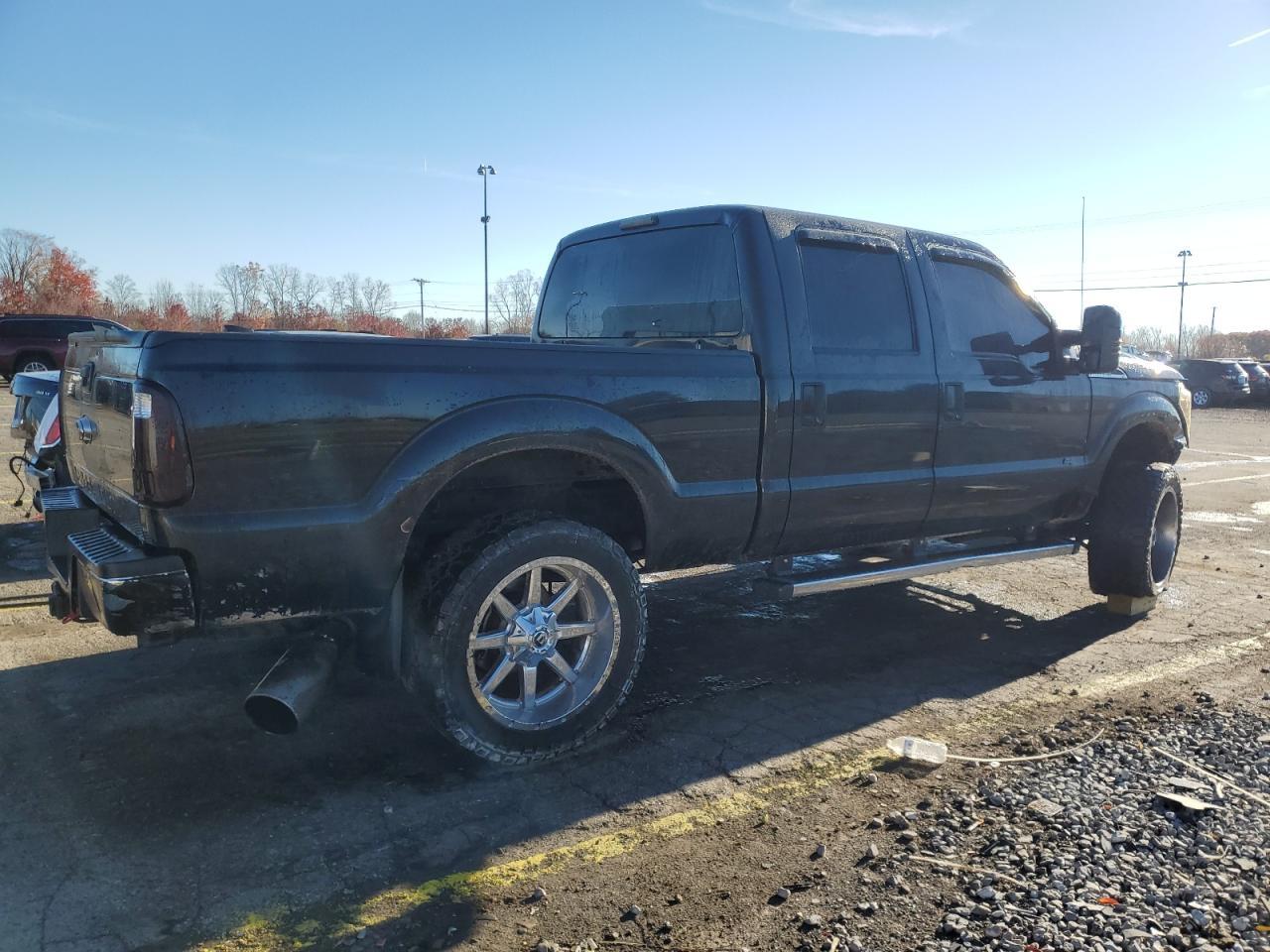 2015 Ford F250 Super Duty - Фото 3