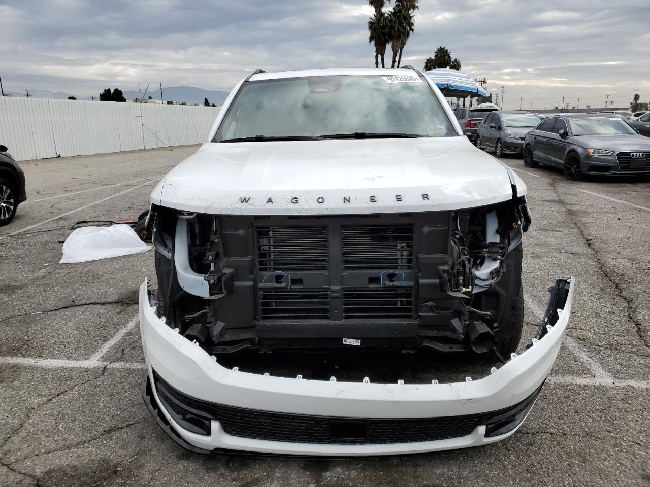2024 Jeep Wagoneer L Series Ii - Фото 5