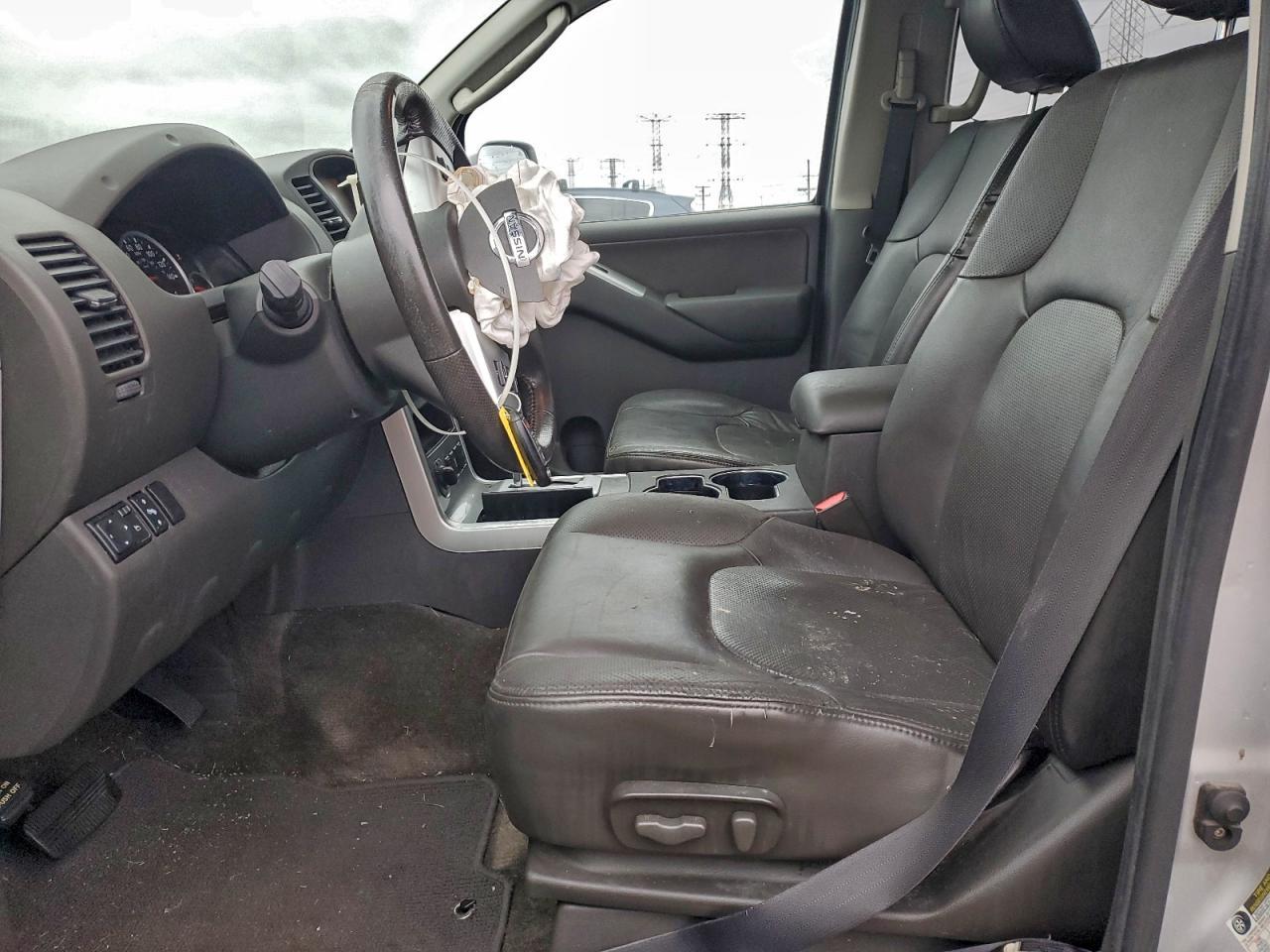 2012 Nissan Pathfinder S - Фото 7