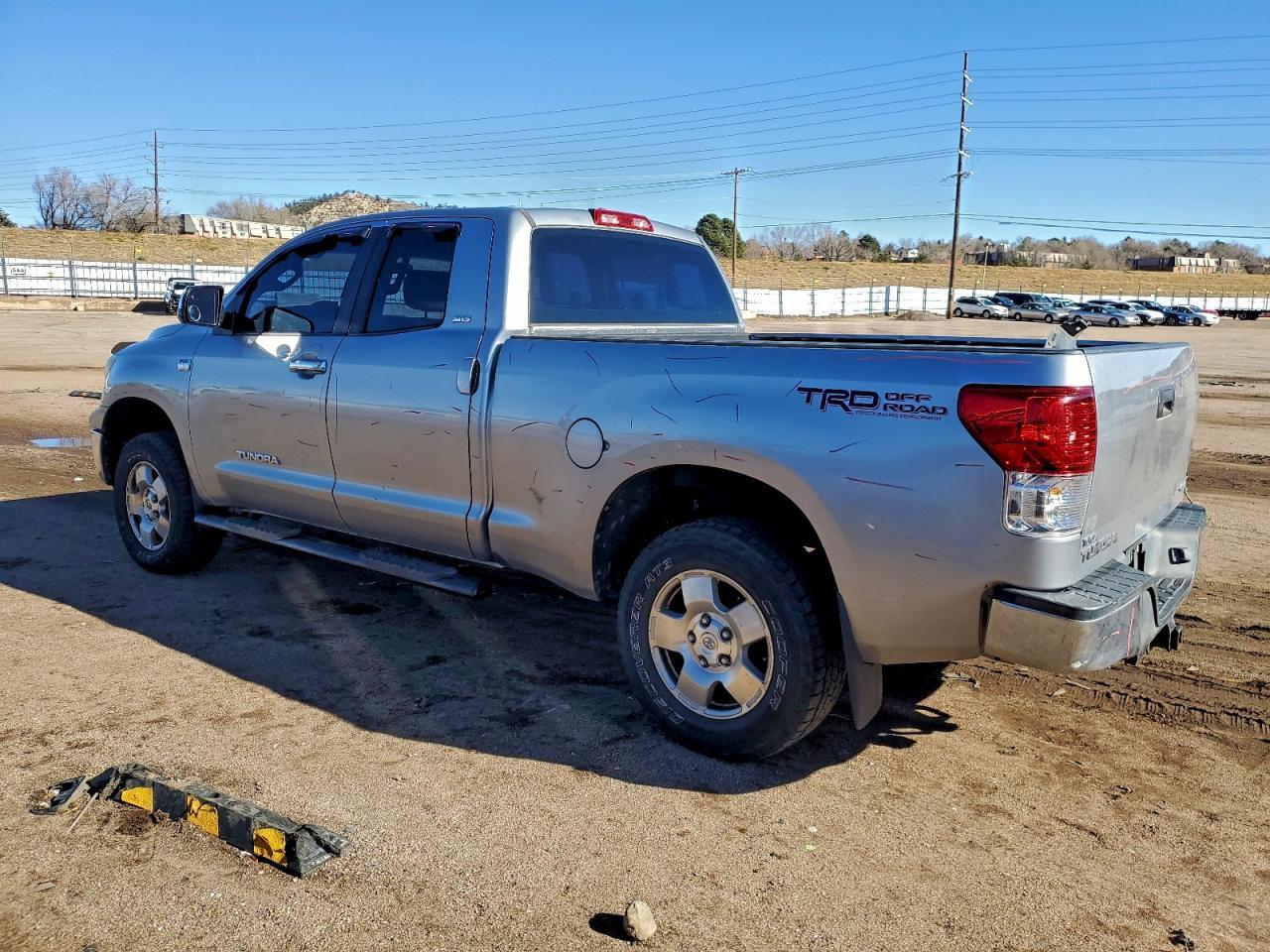 2011 Toyota Tundra Double Cab Sr5 - Image 2