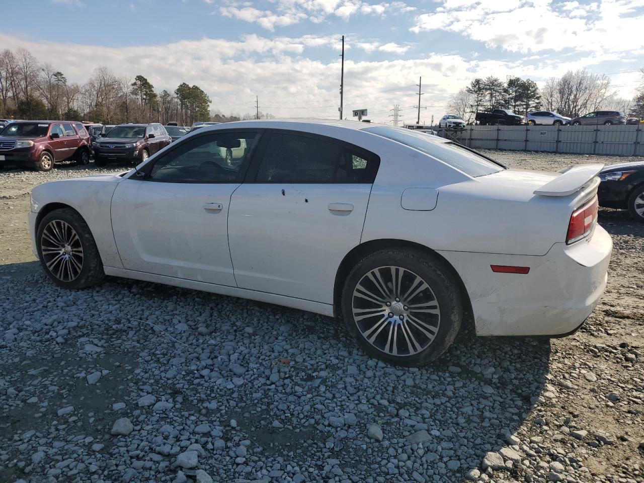 2013 Dodge Charger Sxt - Фото 2