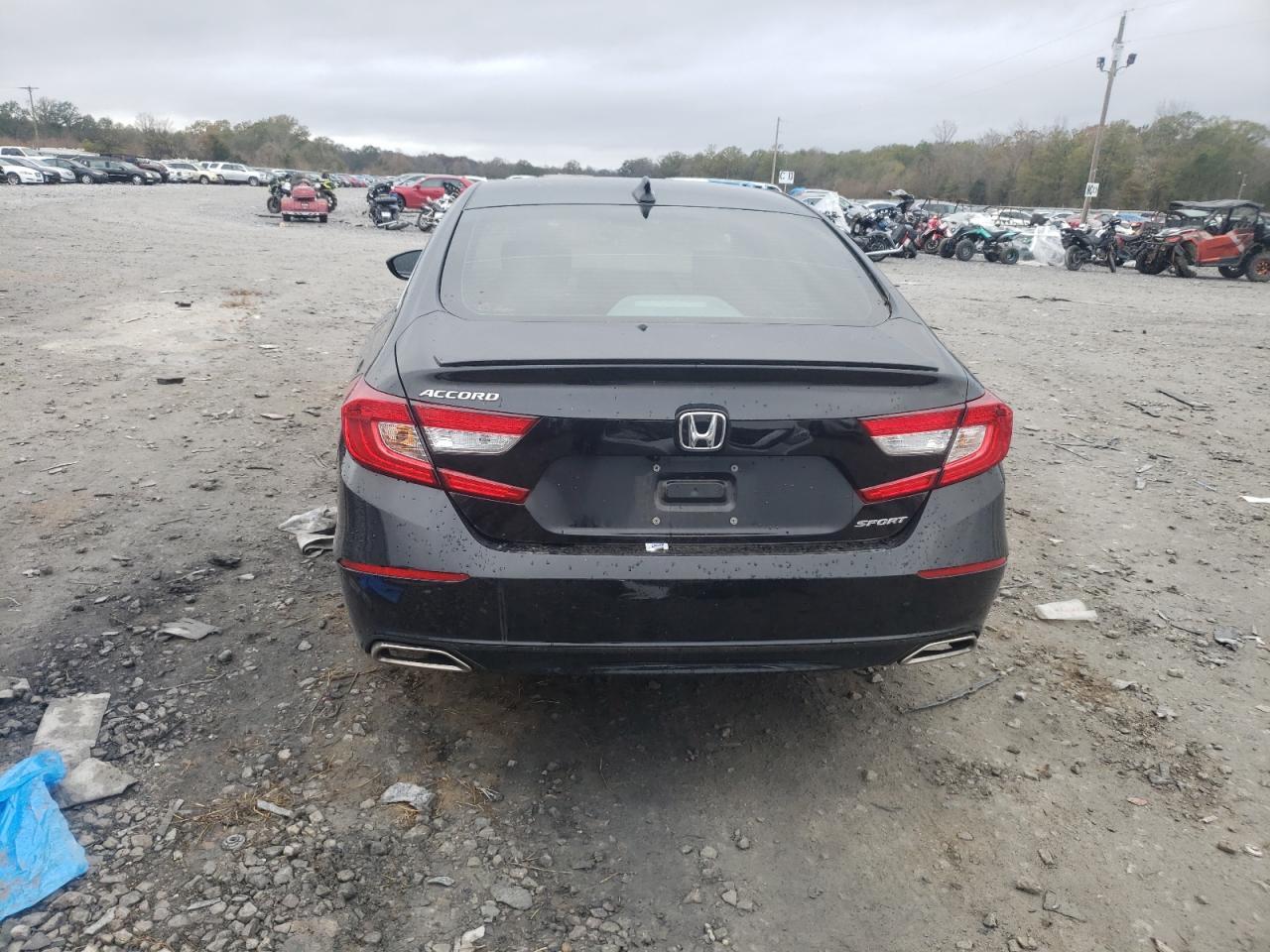 2022 Honda Accord Sport - Image 6