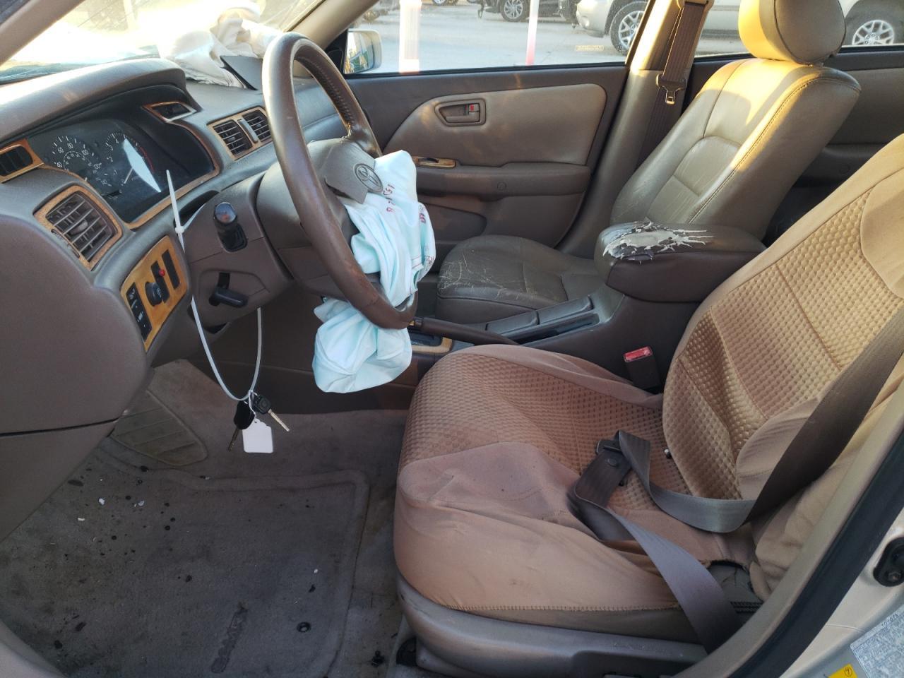 1999 Toyota Camry Le - Image 7