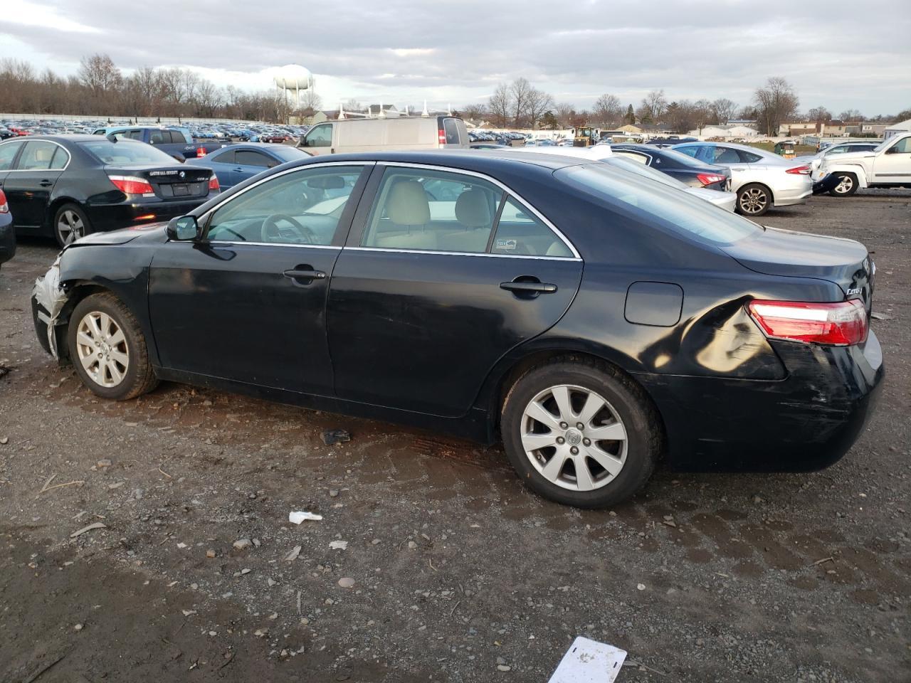 2009 Toyota Camry Base - Фото 2