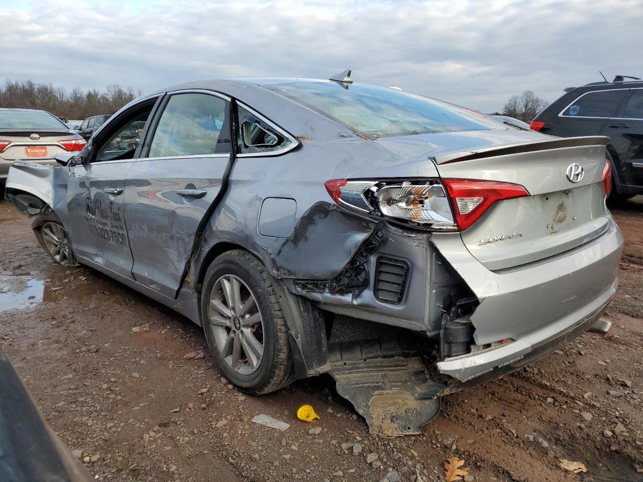 2015 Hyundai Sonata Se - Фото 2