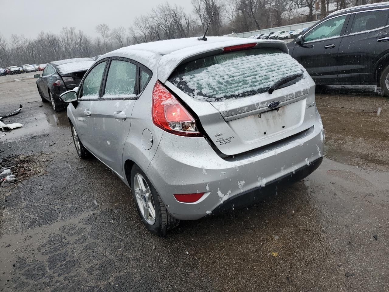2019 Ford Fiesta Se - Фото 2