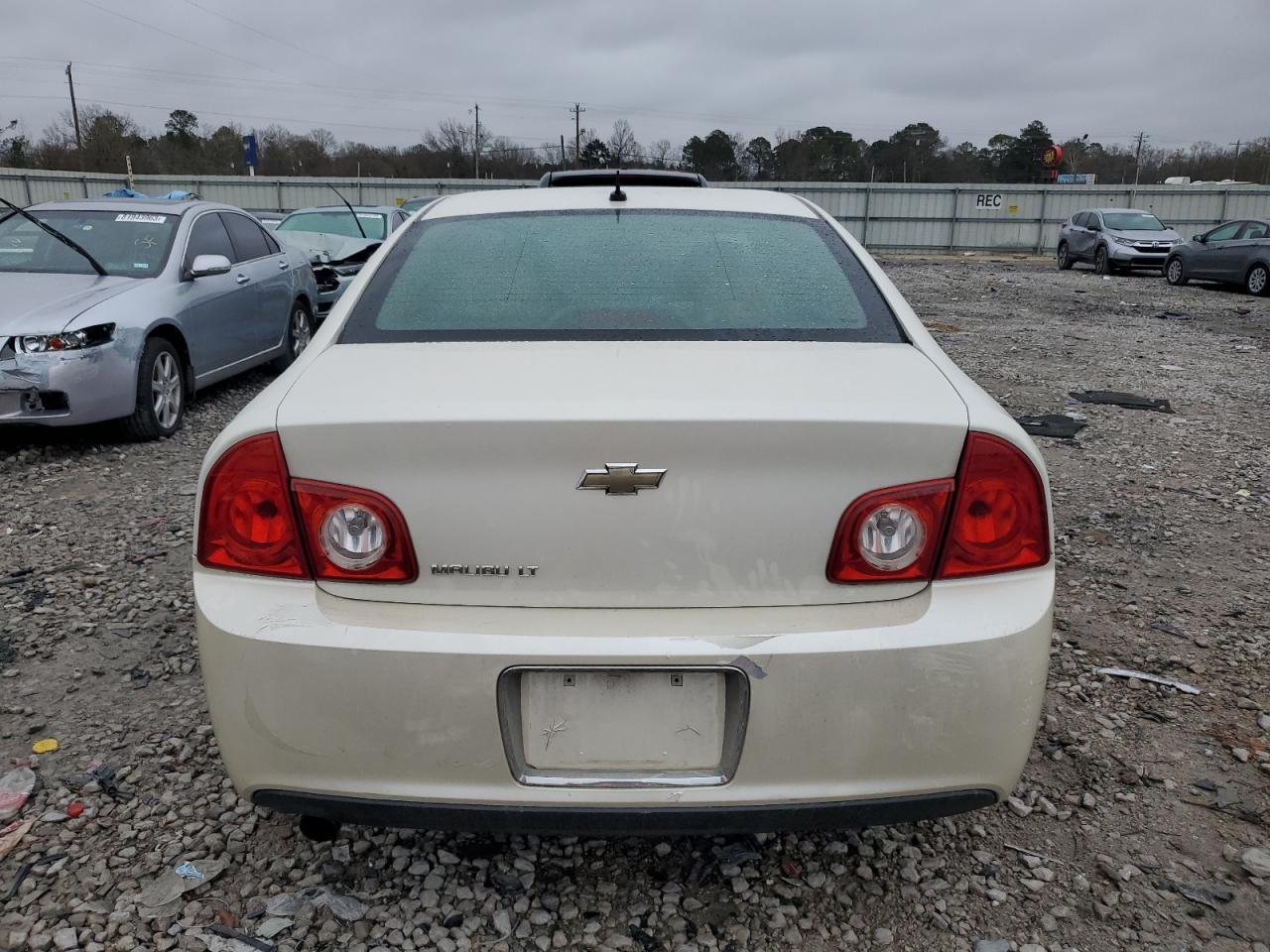 2010 Chevrolet Malibu 2Lt - Image 6