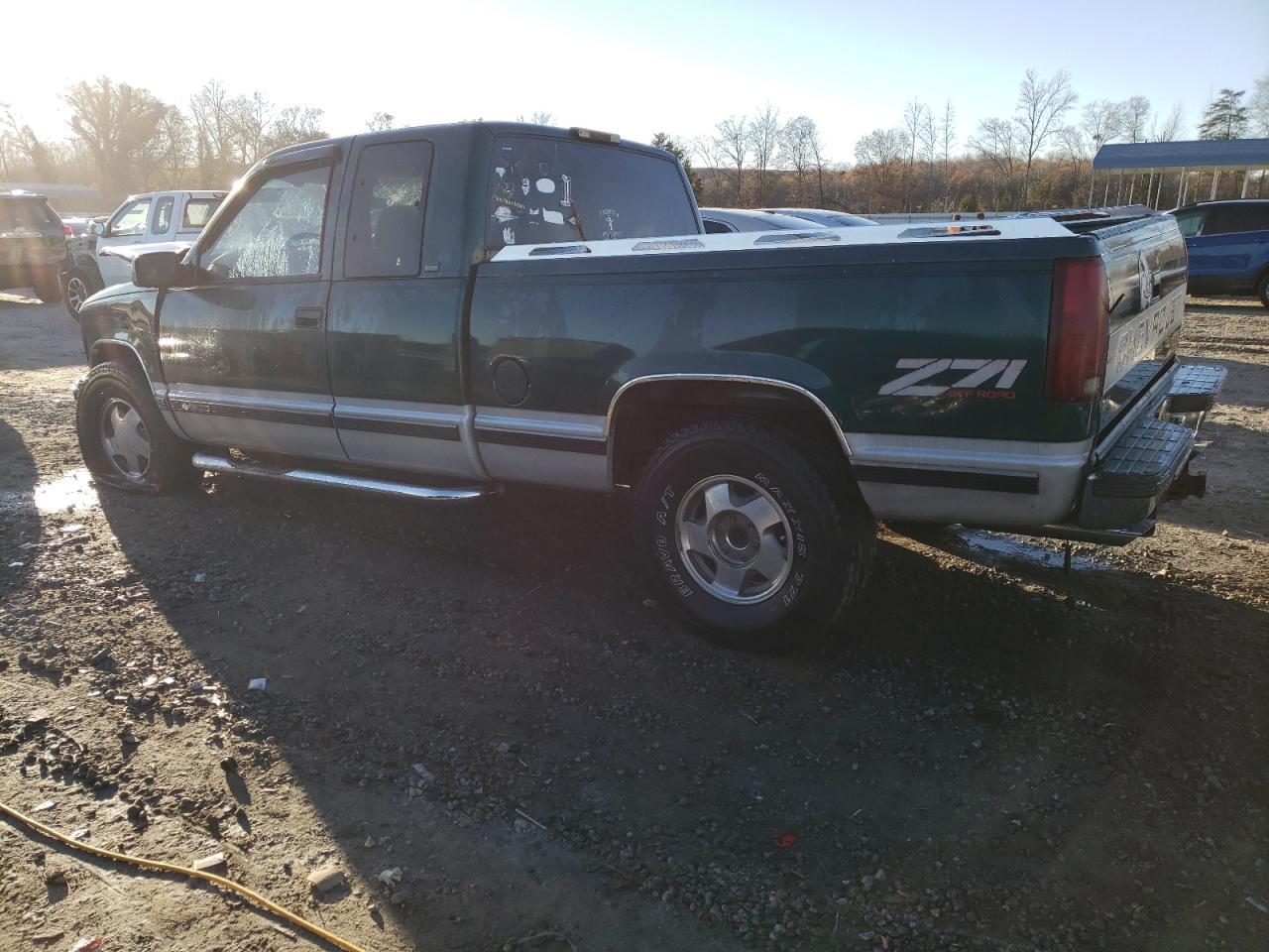 1996 Chevrolet Gmt-400 K1500 - Фото 2