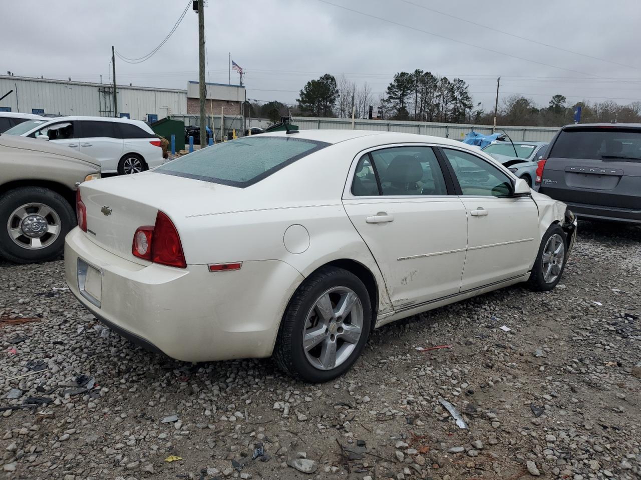 2010 Chevrolet Malibu 2Lt - Image 3