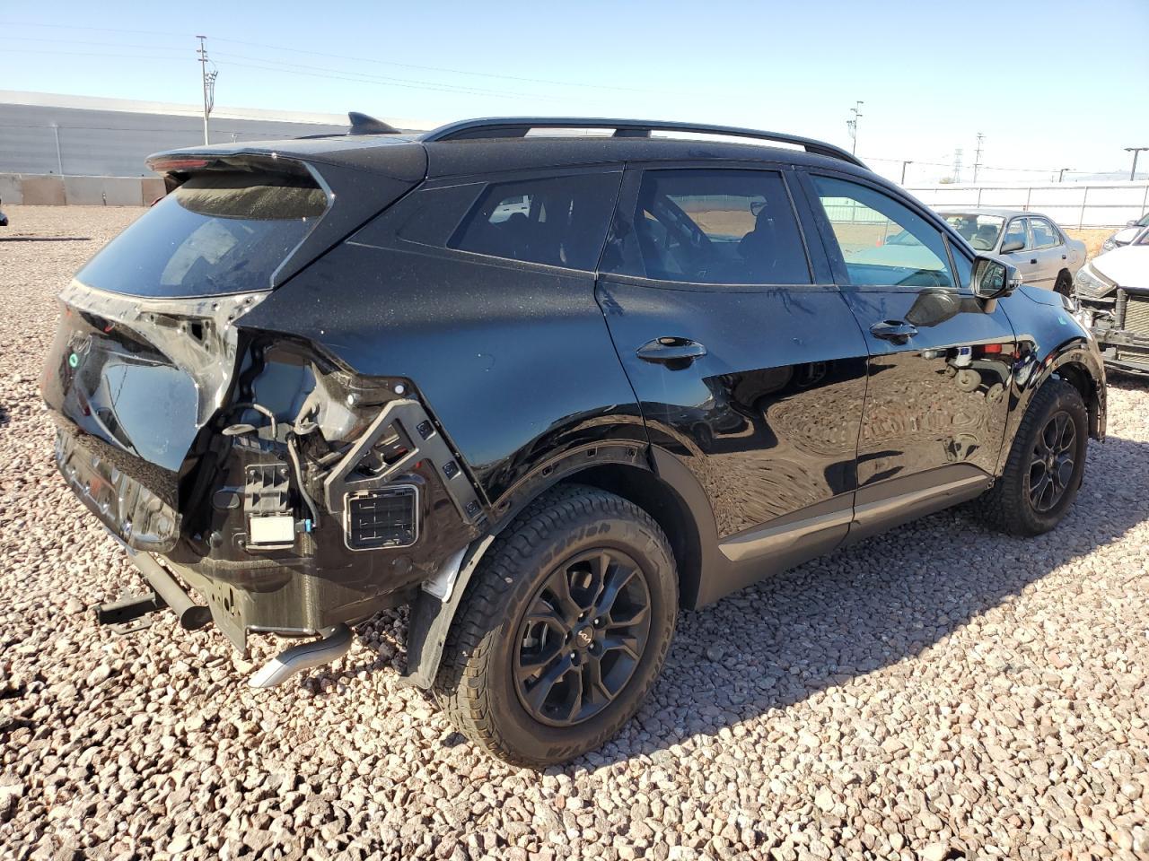 2023 Kia Sportage X-Pro - Image 3