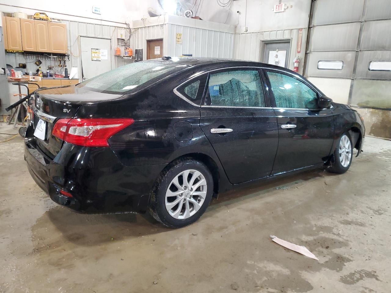 2019 Nissan Sentra S - Фото 3