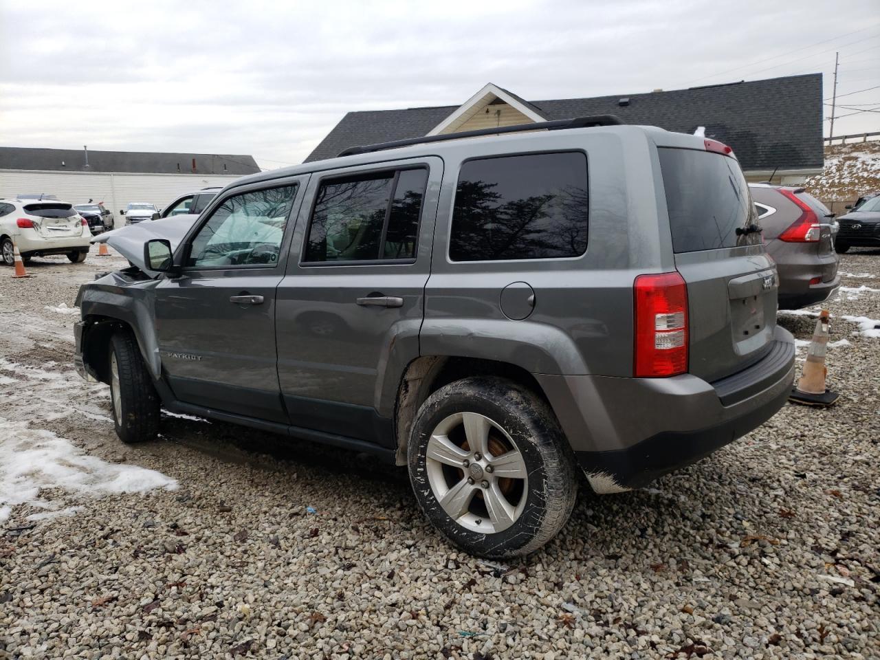 2011 Jeep Patriot - Image 2