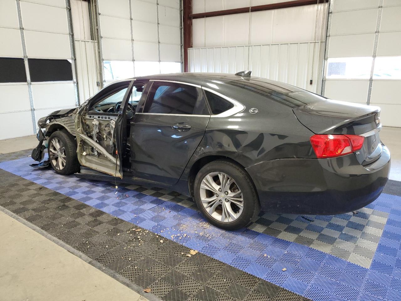 2015 Chevrolet Impala Lt - Image 2