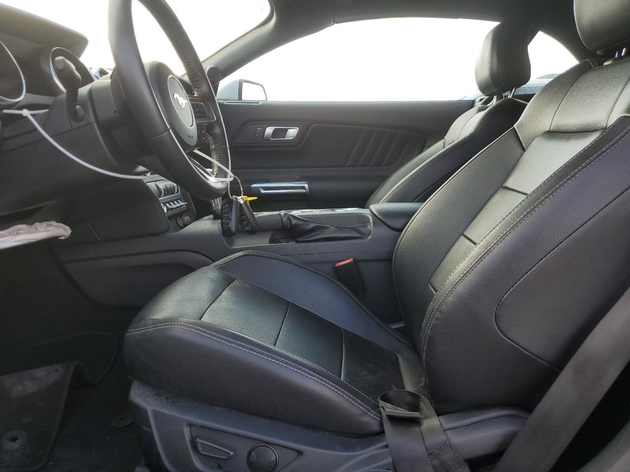 2023 Ford Mustang - Фото 7