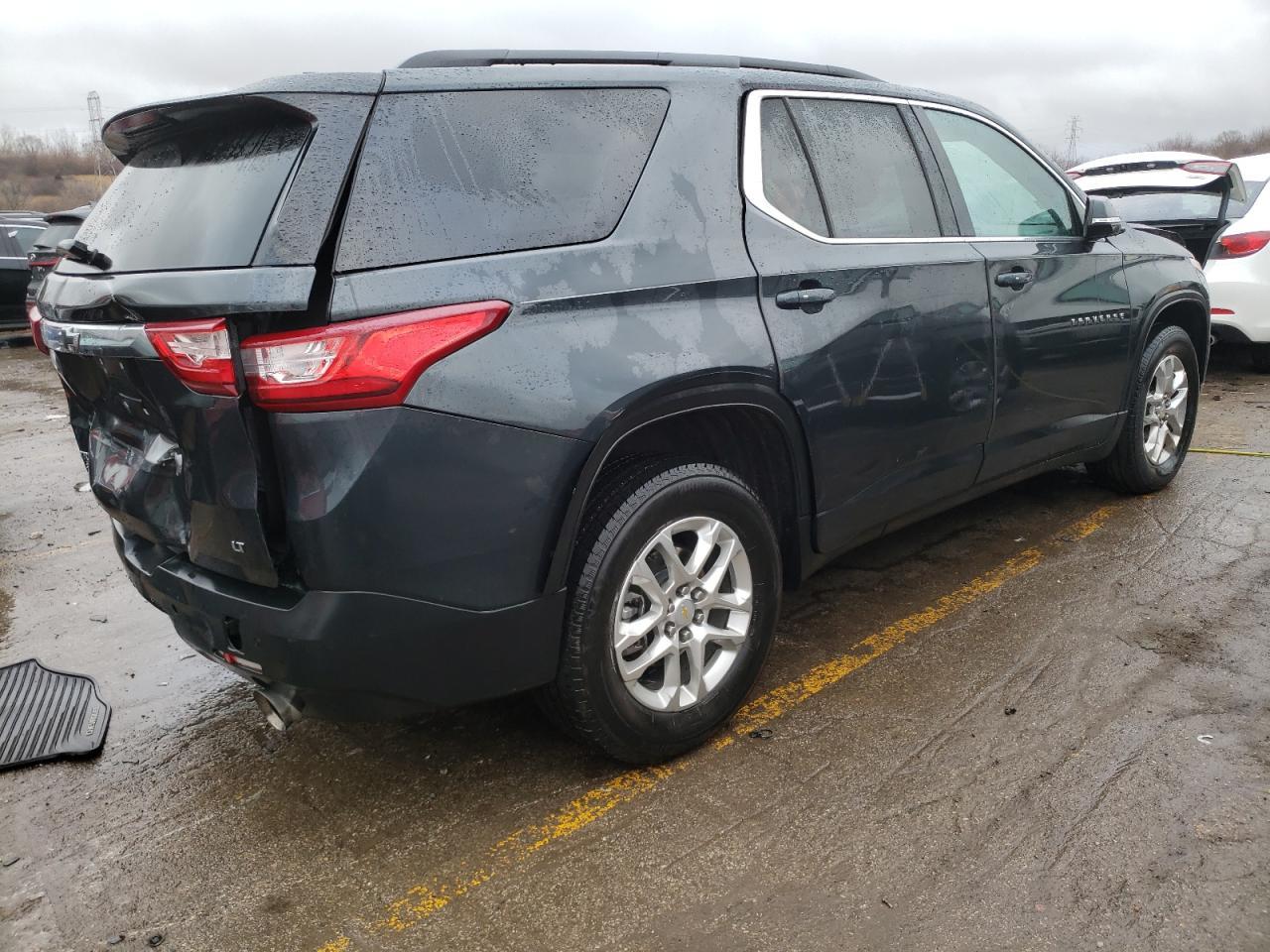2020 Chevrolet Traverse Lt - Image 3