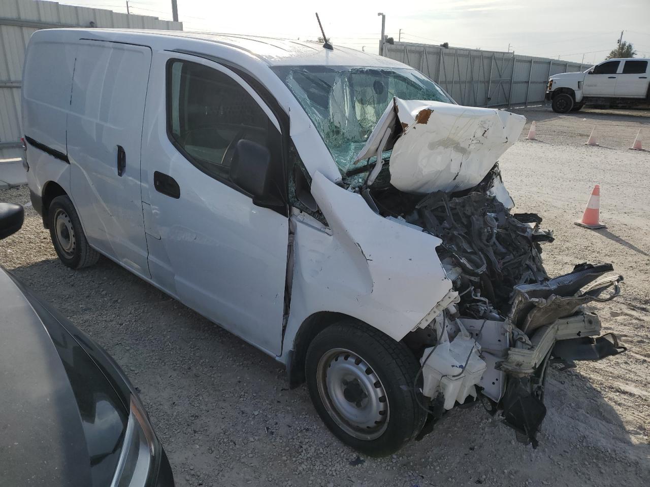 2019 Nissan Nv200 2.5S - Фото 4