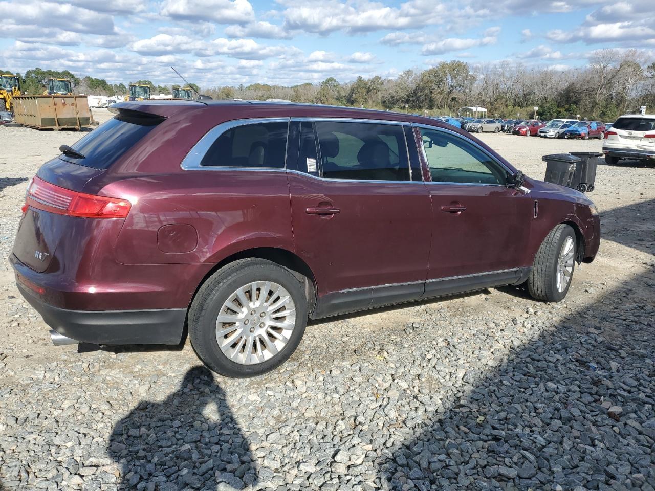 2011 Lincoln Mkt - Фото 3
