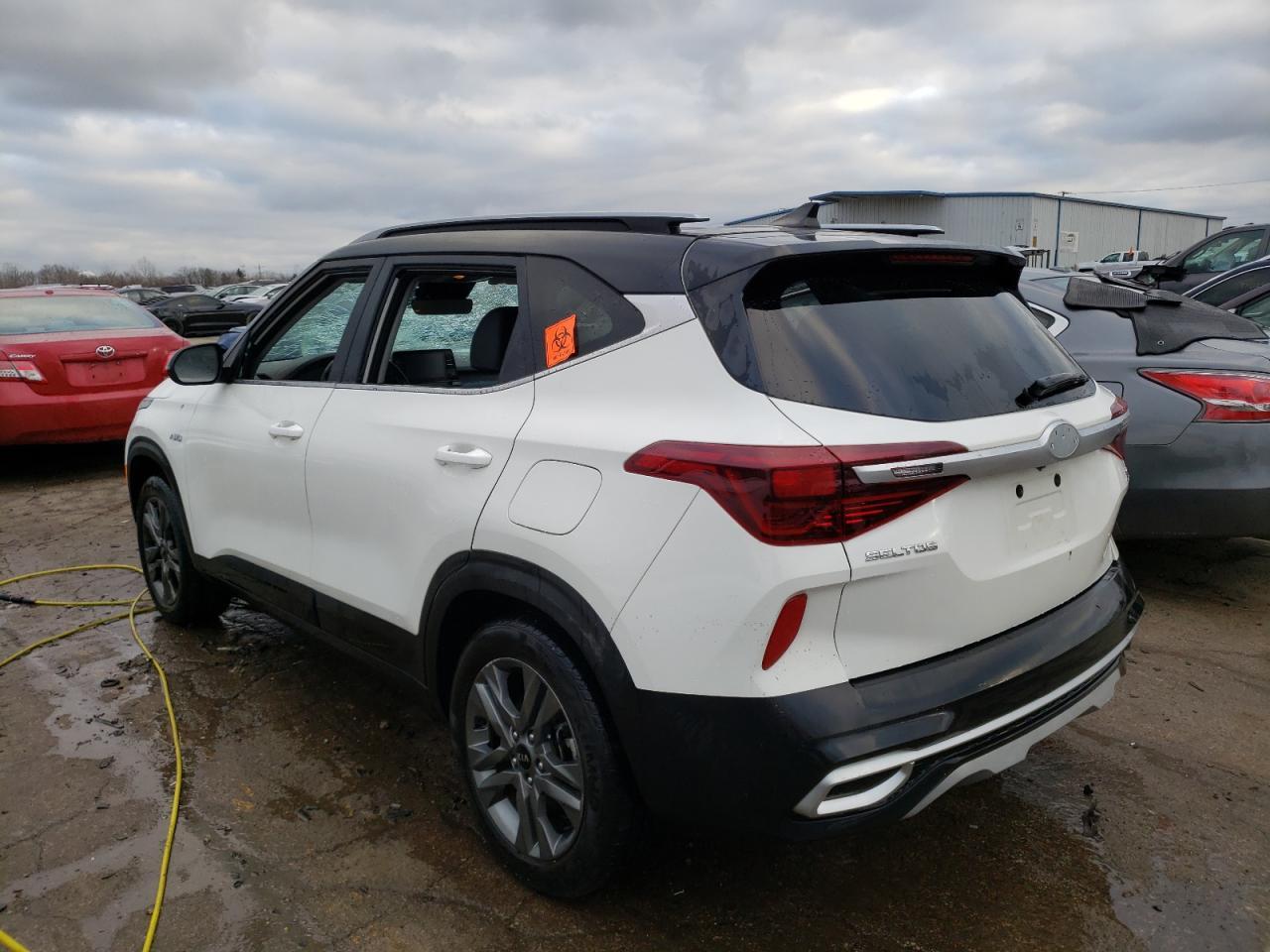 2021 Kia Seltos S - Фото 2