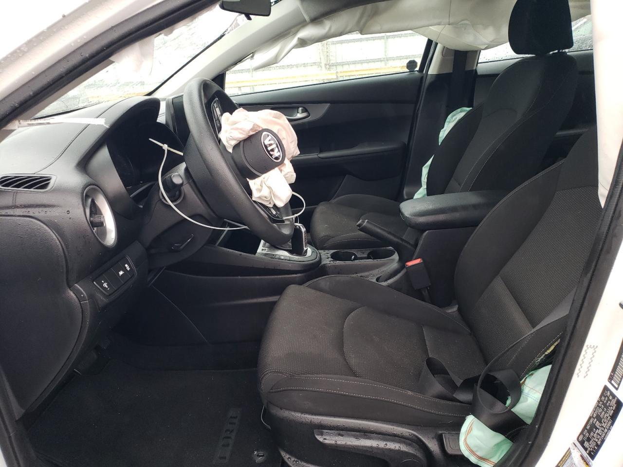 2021 Kia Forte Fe - Image 7