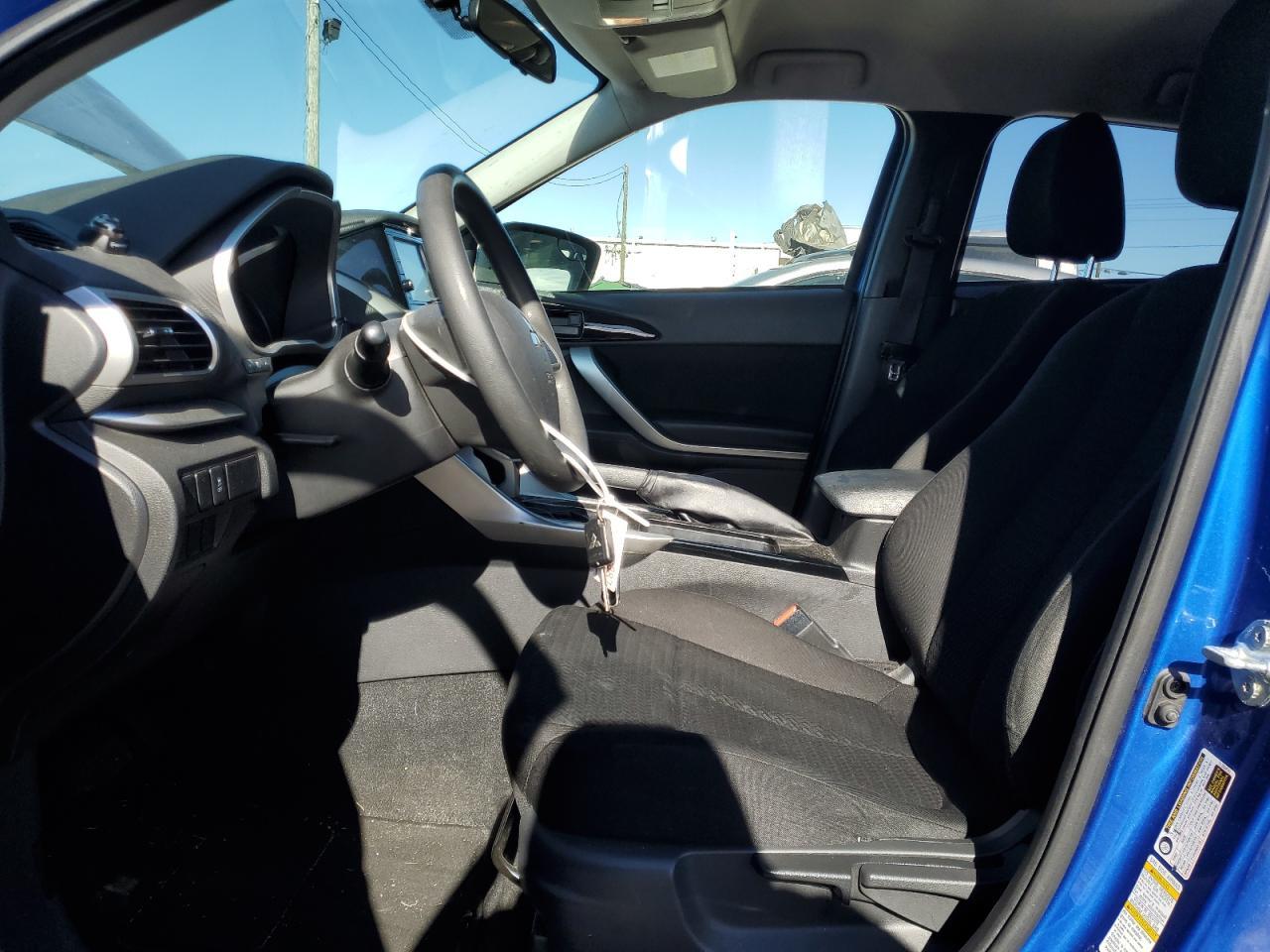 2020 Mitsubishi Eclipse Cross Es - Image 7