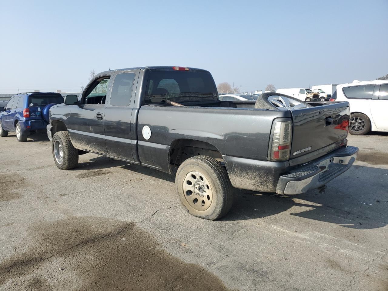 2005 Chevrolet Silverado C1500 C1500 - Фото 2