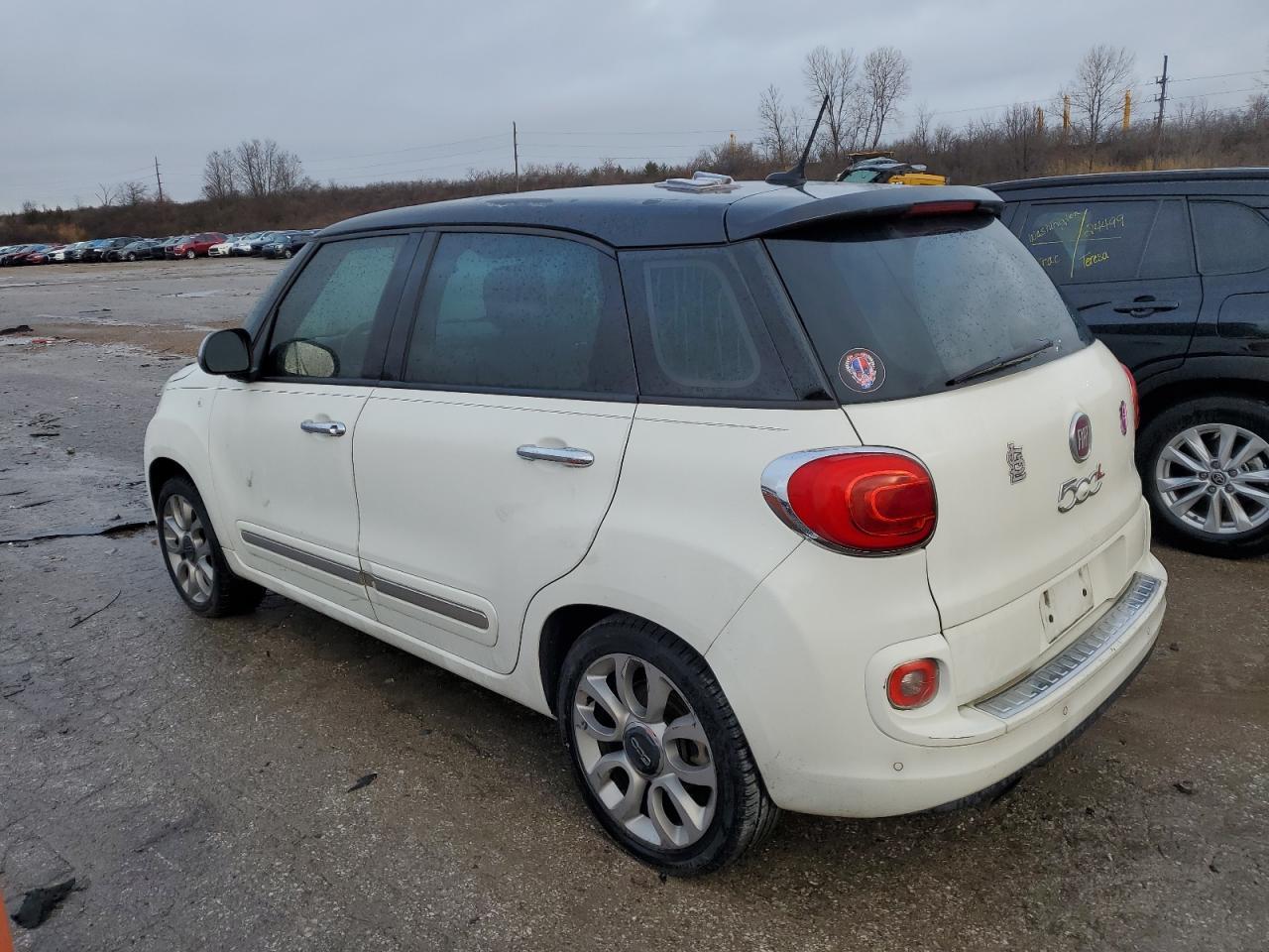 2014 Fiat 500L Lounge - Image 2