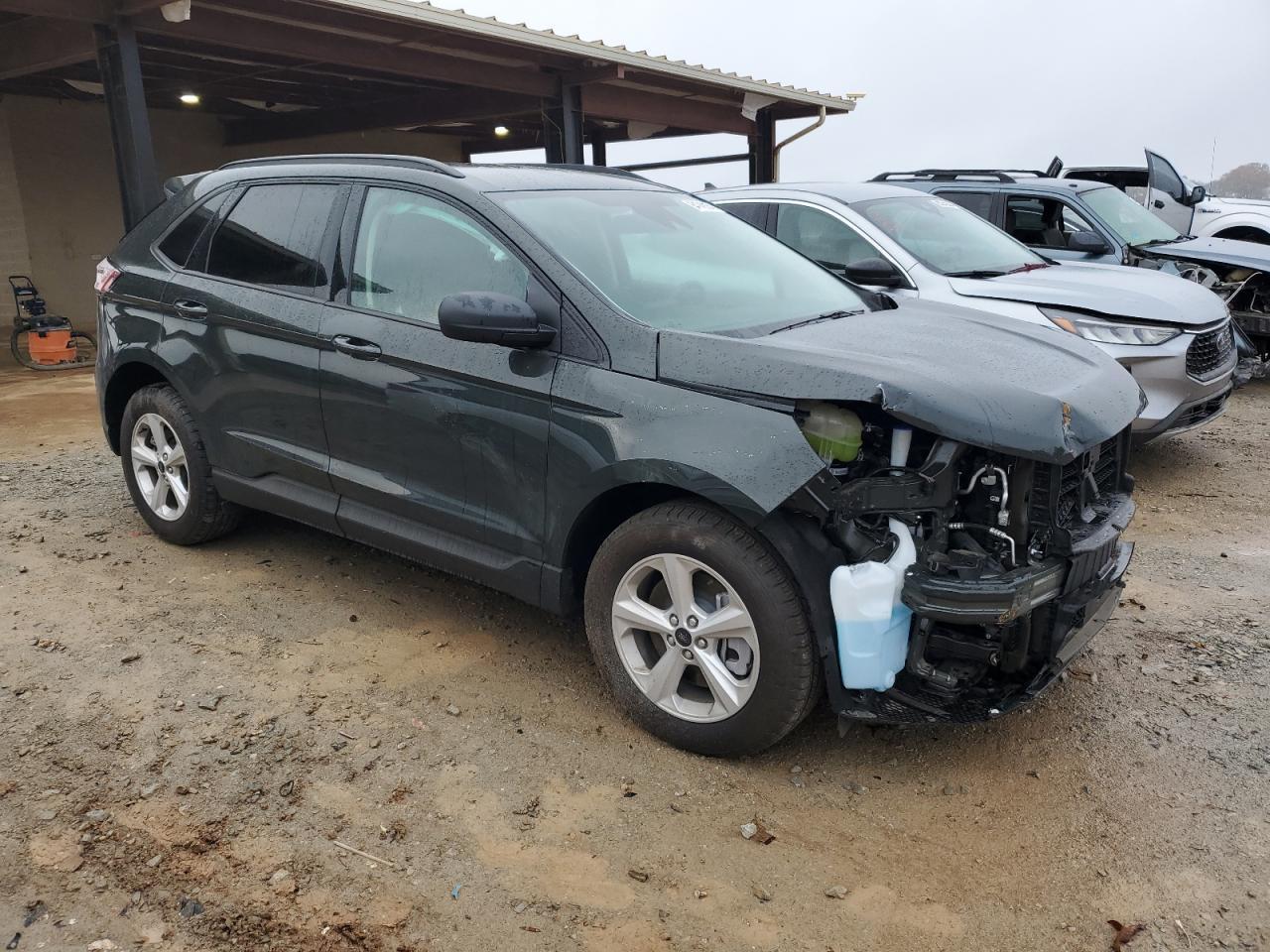 2024 Ford Edge Se - Image 4