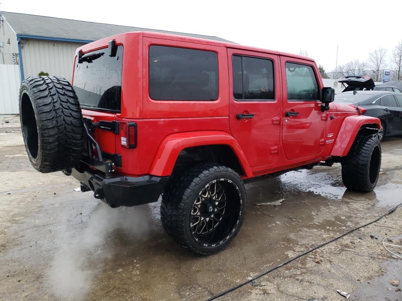 2012 Jeep Wrangler Unlimited Sahara - Фото 3