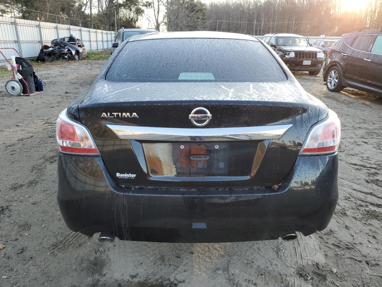 2015 Nissan Altima 2.5 - Фото 6