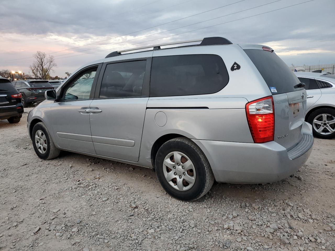 2006 Kia Sedona Ex - Фото 2