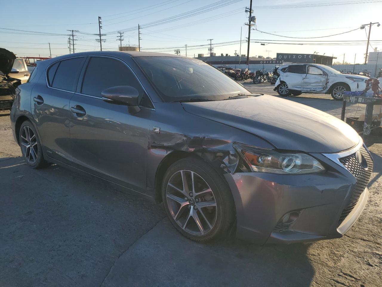 2015 Lexus Ct 200 - Image 4