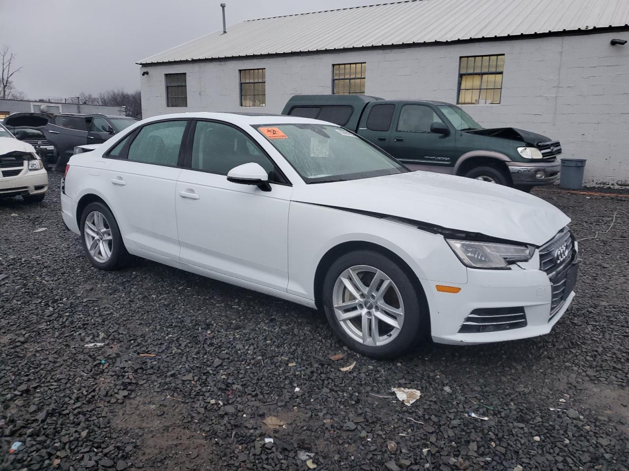 2017 Audi A4 Premium - Фото 4