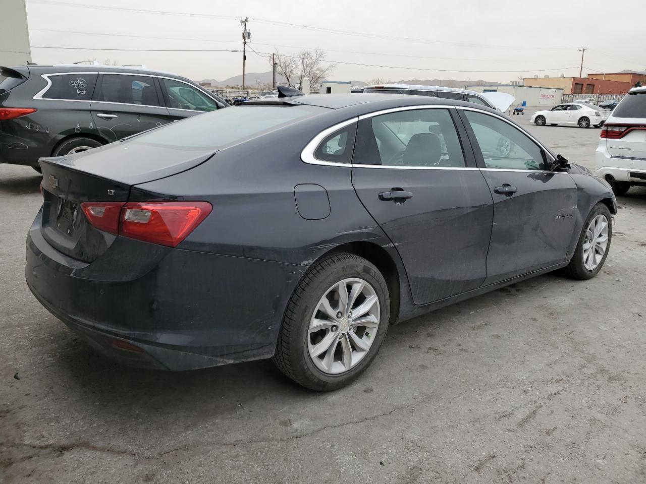 2023 Chevrolet Malibu Lt - Image 3