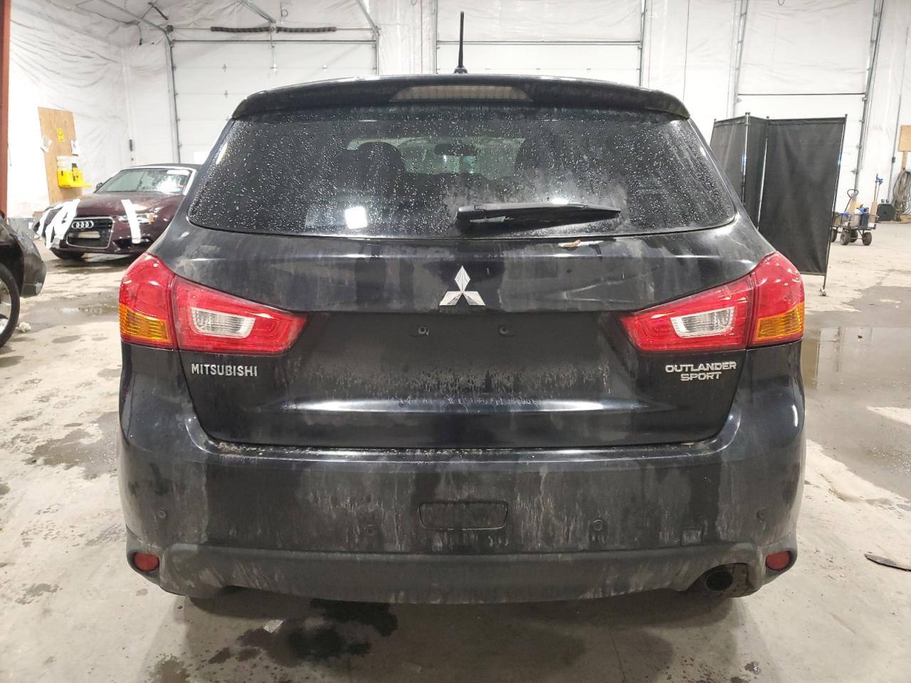 2015 Mitsubishi Outlander Sport Es - Image 6