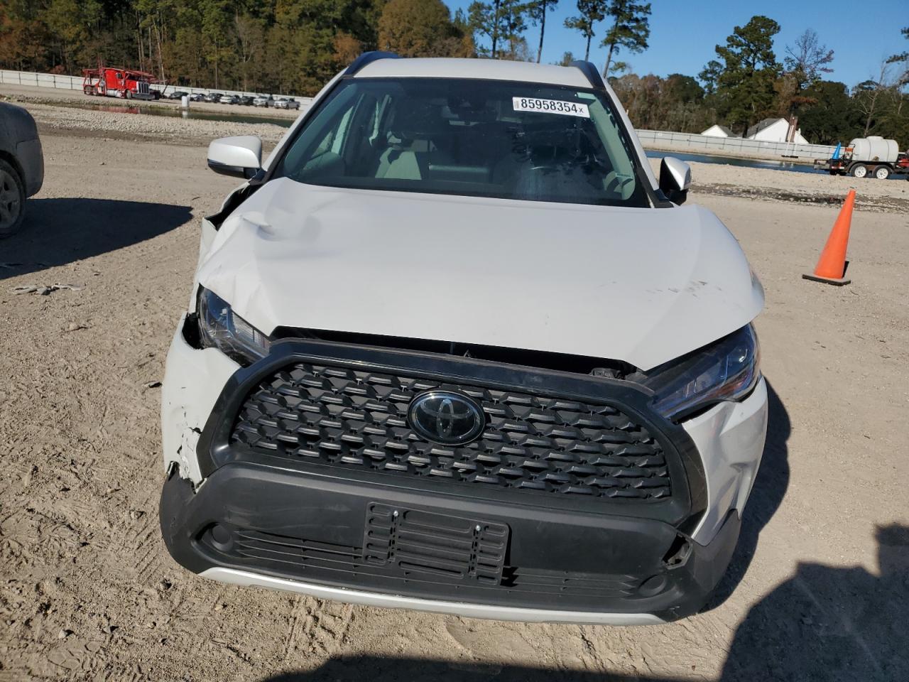 2022 Toyota Corolla Cross Le - Фото 5