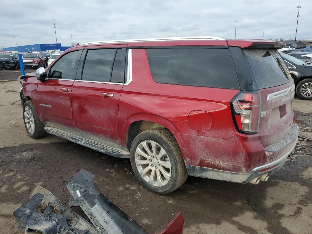 2023 Chevrolet Suburban K1500 Premier - Image 2