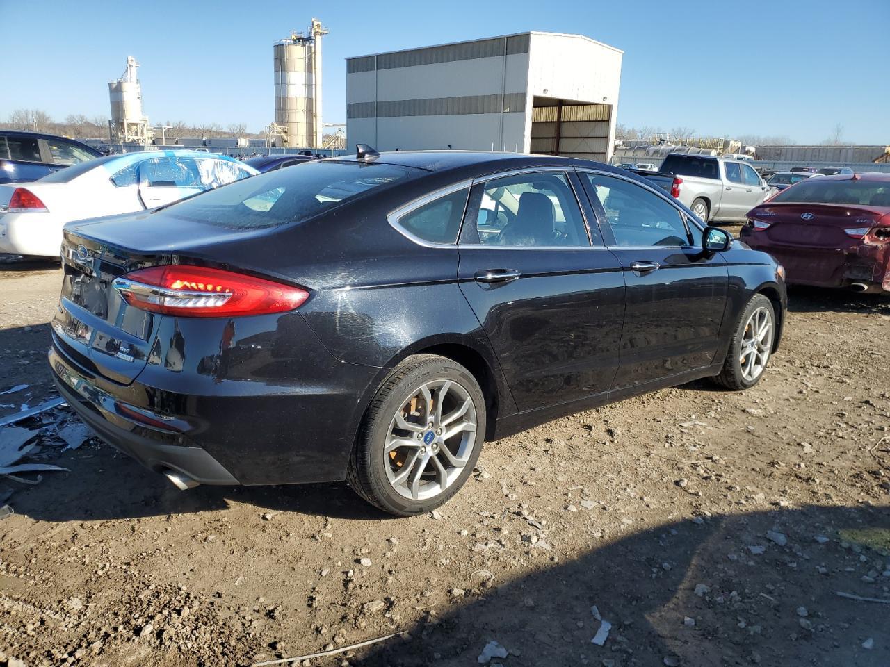 2019 Ford Fusion Sel - Фото 3