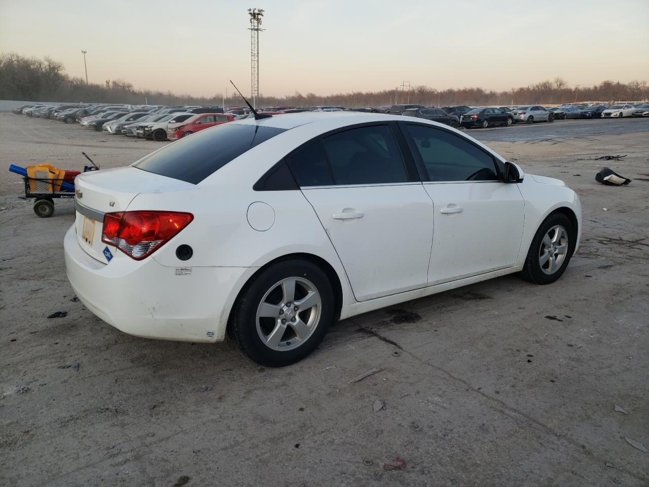 2014 Chevrolet Cruze Lt - Image 3