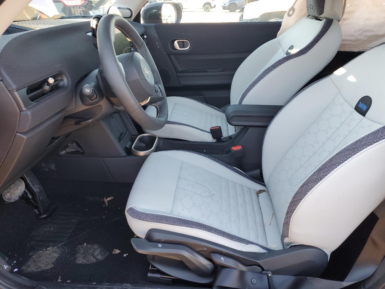 2025 Mini Cooper S - Фото 7