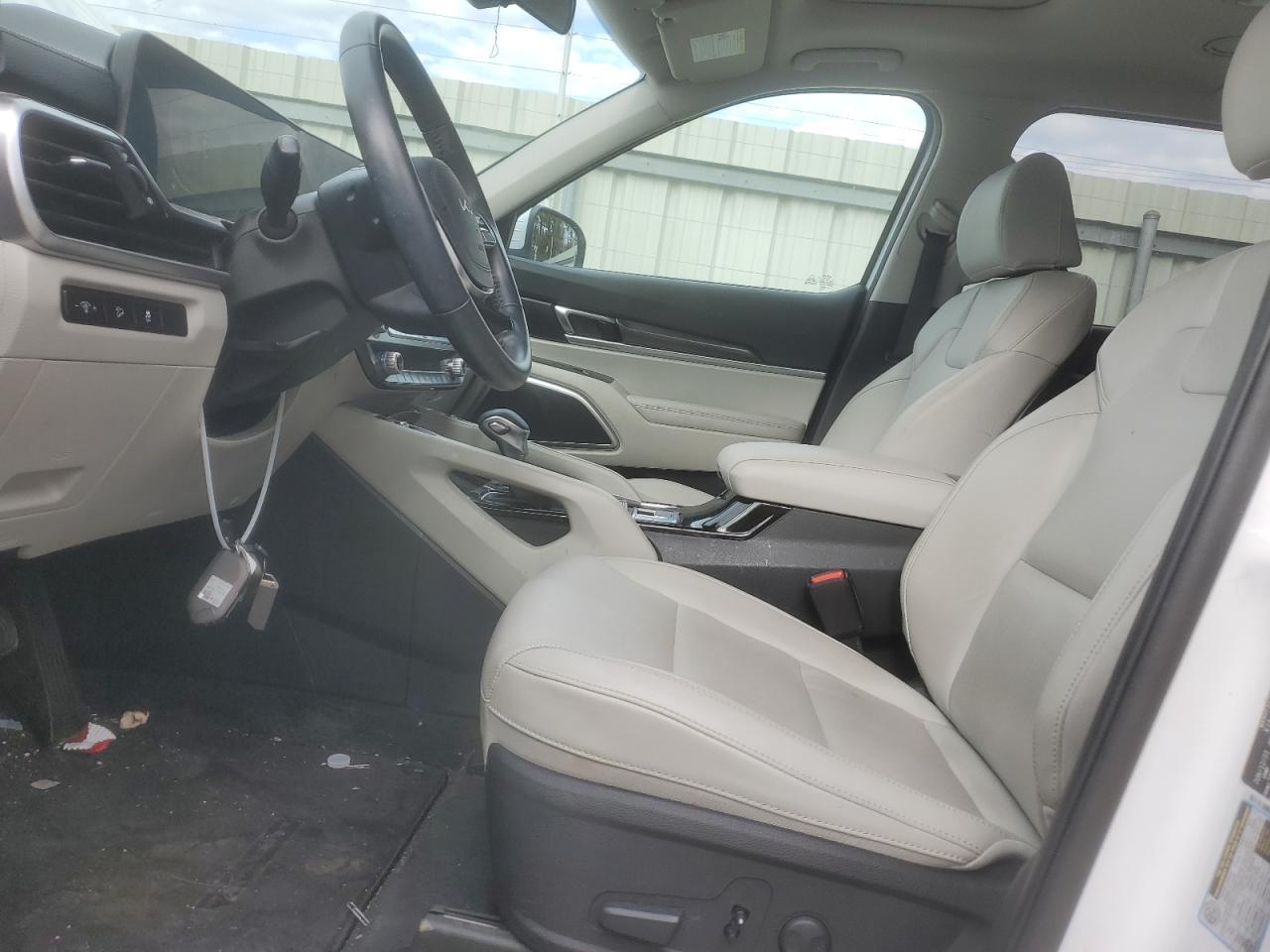 2024 Kia Telluride S - Image 7