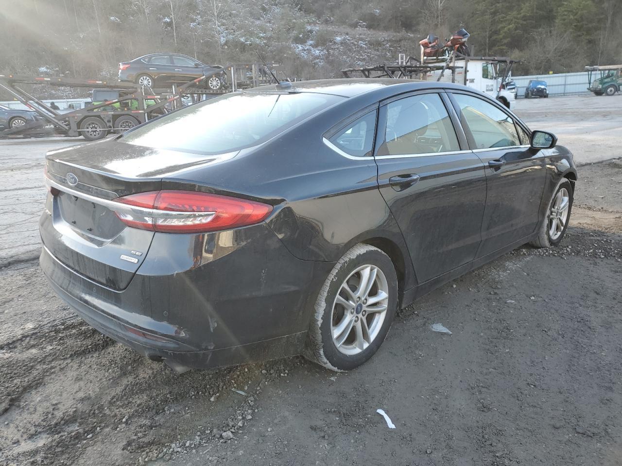 2018 Ford Fusion Se - Image 3