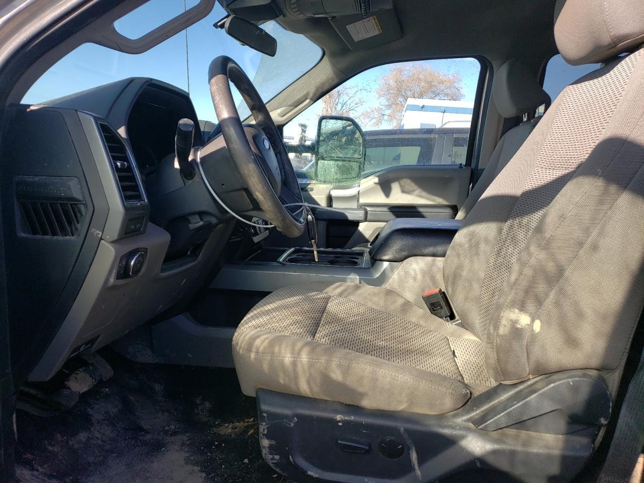 2022 Ford F250 Super Duty - Image 7