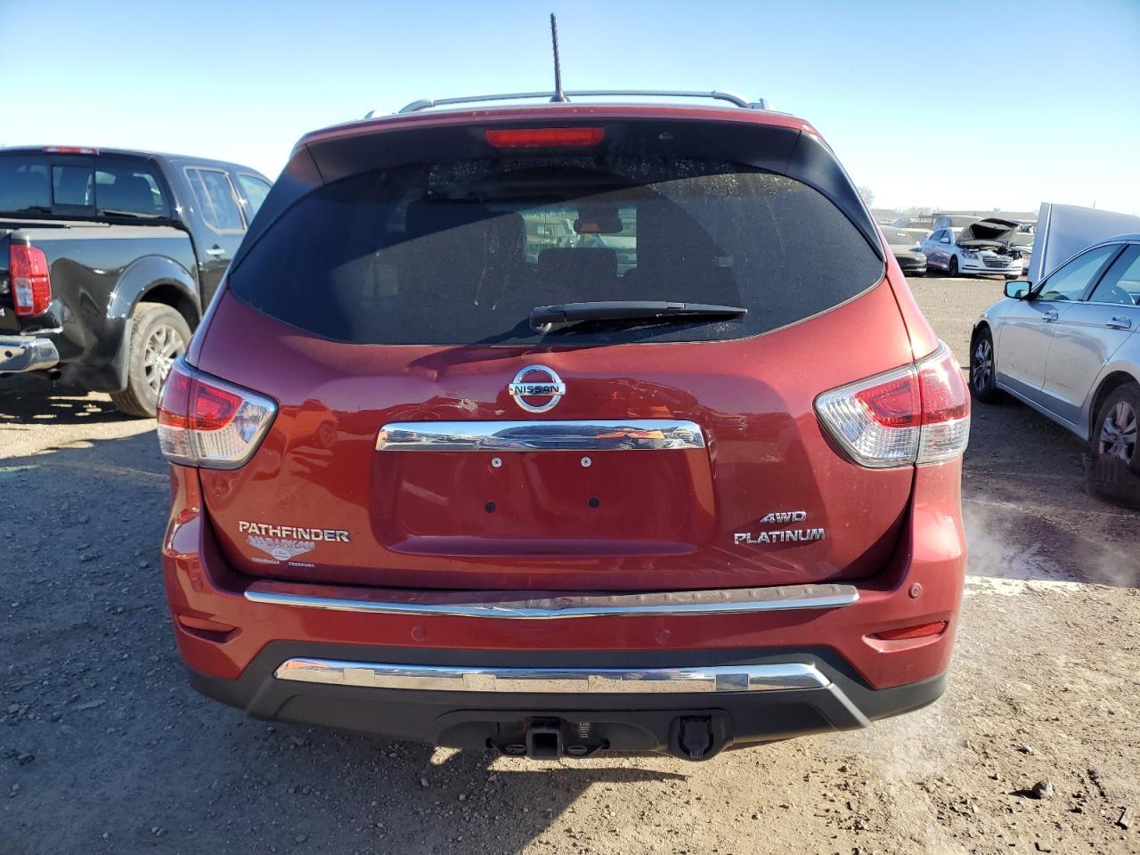 2014 Nissan Pathfinder S - Фото 6