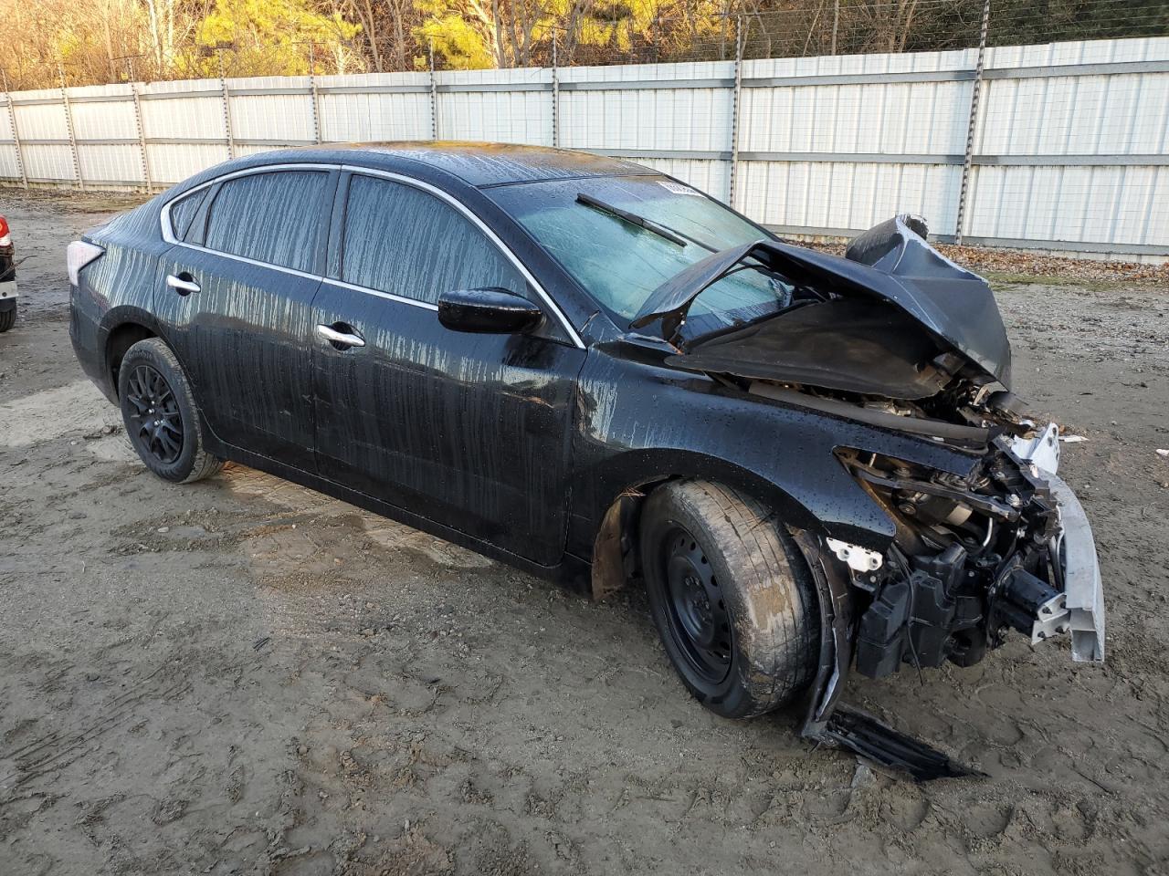 2015 Nissan Altima 2.5 - Фото 4