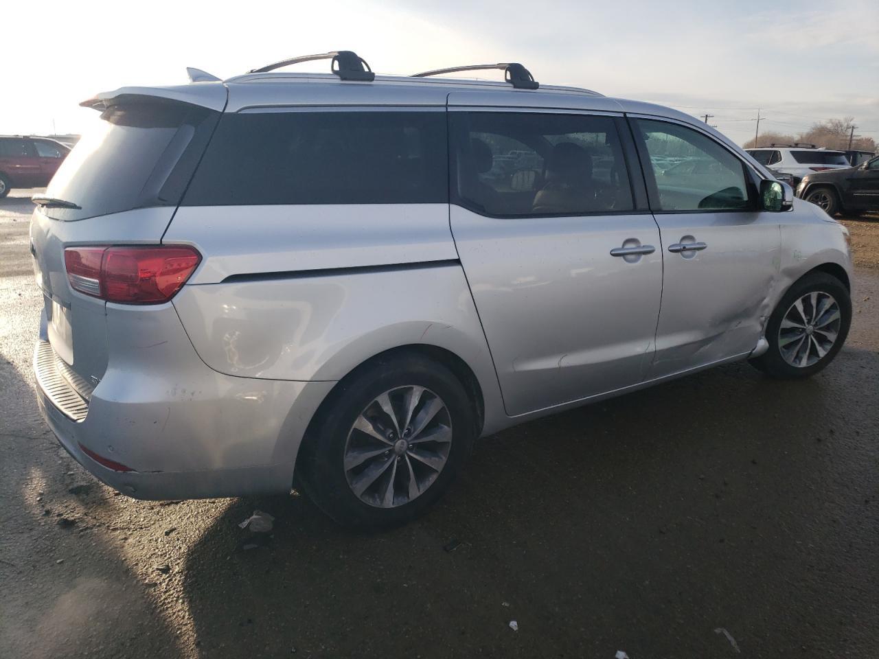 2016 Kia Sedona Ex - Фото 3