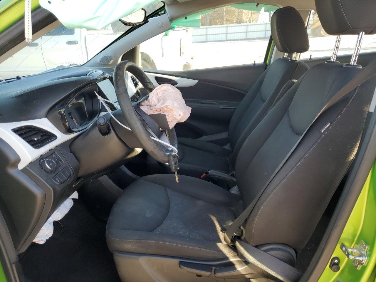 2016 Chevrolet Spark 1Lt - Фото 7