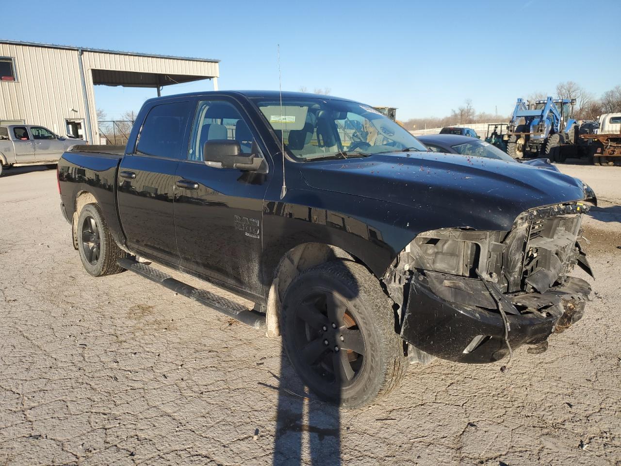 2019 Ram 1500 Classic Slt - Image 4