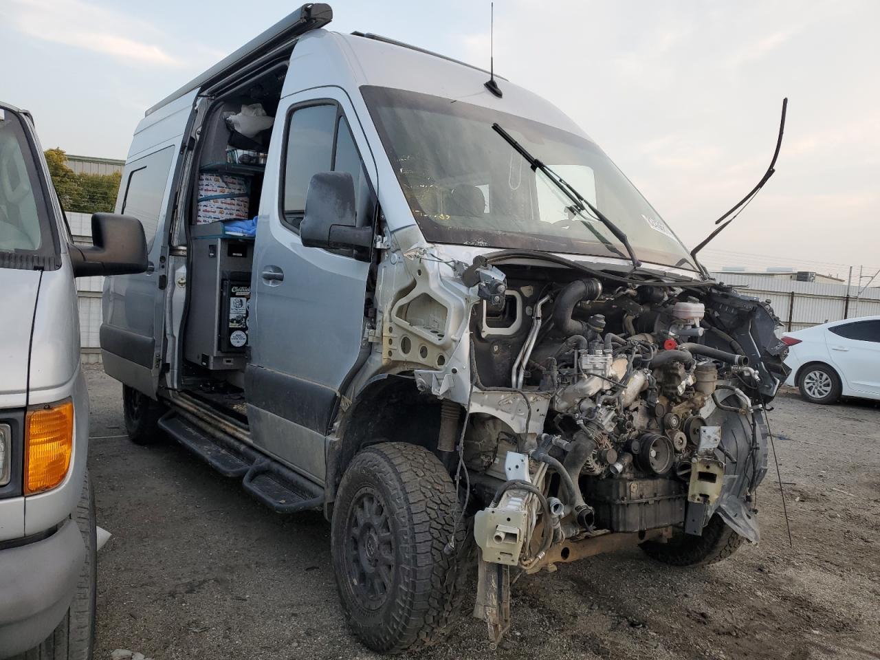 2020 Mercedes-Benz Sprinter 2500 - Image 4